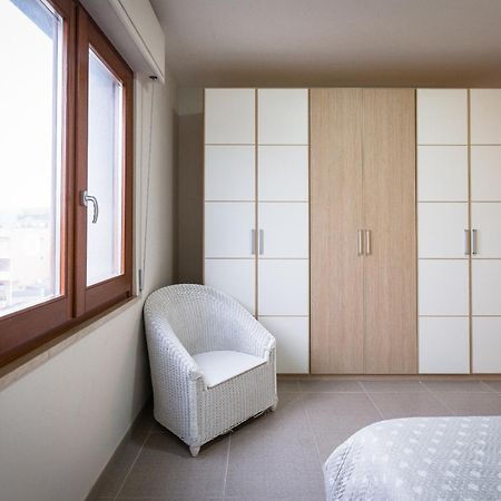 דירות Quartu SantʼElena Poetto Beach מראה חיצוני תמונה
